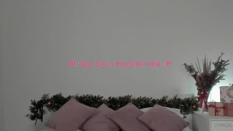 violetta_finch online show from January 23, 11:26 am