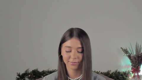 violetta_finch online show from January 29, 8:18 am