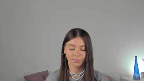 violetta_finch online show from February 9, 8:22 am