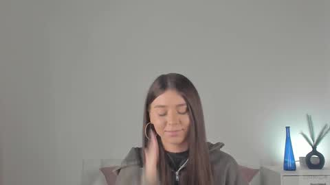 violetta_finch online show from March 1, 10:55 am