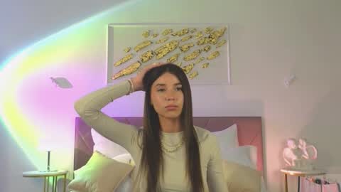 violetta_finch online show from November 20, 12:16 pm