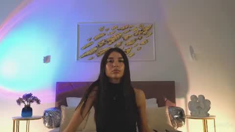 violetta_finch online show from July 4, 11:16 am