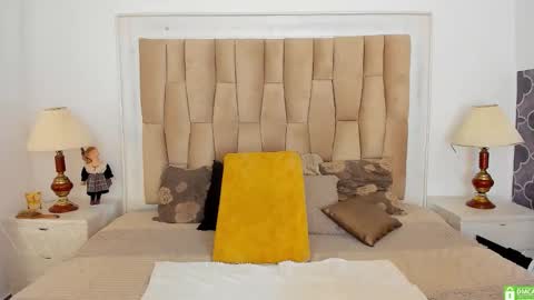 Princess Violet Valerious Follow me IGX violetvalerious online show from February 22, 2:26 pm