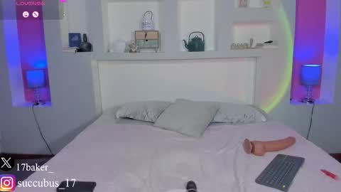 ViolettaBaker online show from October 22, 7:46 pm