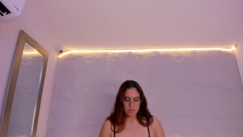 Violetta  online show from January 22, 4:55 pm