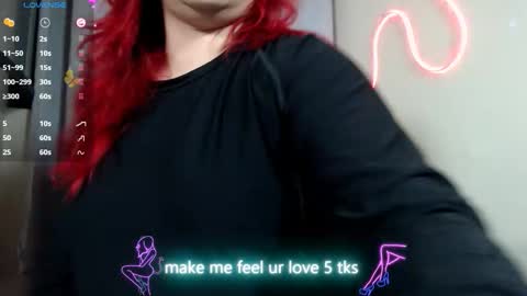 Snapshot of violettelynn_ chatting on February 20, 5:48 am Violetta Morningstar online show from February 20, 5:48 am