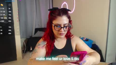 Snapshot of violettelynn_ chatting on February 28, 2:56 am Violetta Morningstar online show from February 28, 2:56 am