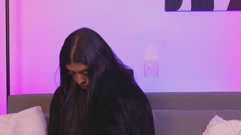 Violet online show from December 16, 2:47 am