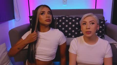 Violet online show from February 7, 11:55 pm