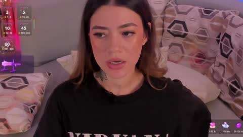 Violett  online show from March 8, 1:50 am