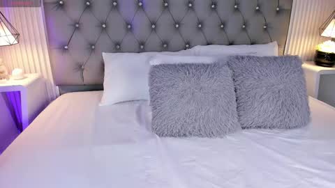 VioletthaRous online show from March 5, 10:39 pm