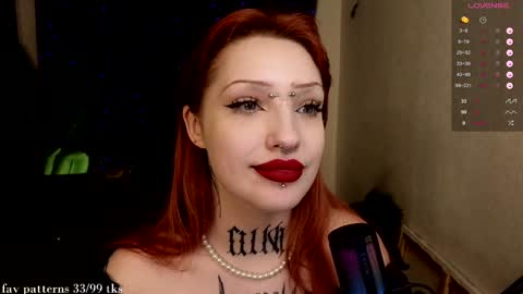 Snapshot of violetvio1ator chatting on December 25, 2:56 pm Dommy mommy online show from December 25, 2:56 pm