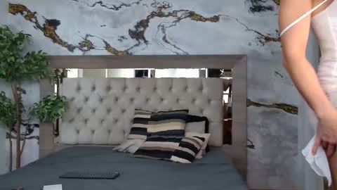 Snapshot of violetvip chatting on March 23, 8:40 am violetvip online show from March 23, 8:40 am