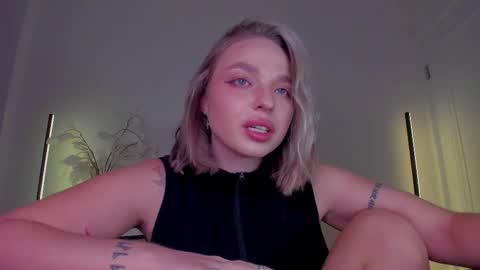 Violla online show from November 16, 4:07 am