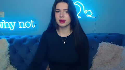 viollinalv online show from March 30, 4:46 am