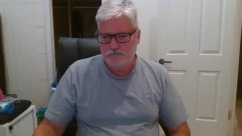 viper654321 online show from November 25, 8:14 am