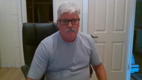 viper654321 online show from February 8, 7:34 am