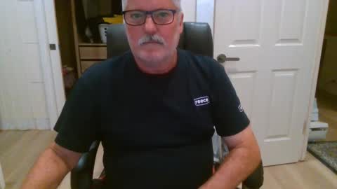 viper654321 online show from February 13, 7:59 am