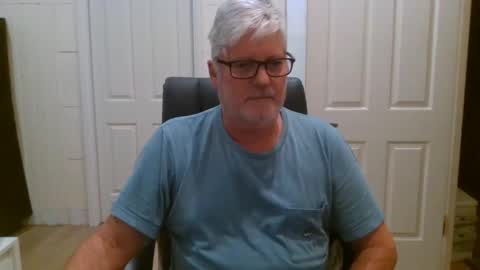 viper654321 online show from June 11, 7:39 am