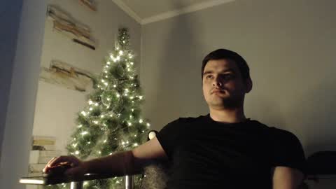 Snapshot of virgil____ chatting on December 10, 7:16 am virgil____ online show from December 10, 7:16 am