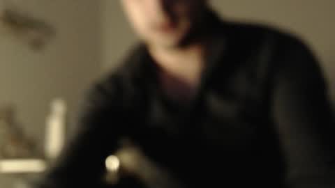 Snapshot of virgil____ chatting on December 31, 10:01 pm virgil____ online show from December 31, 10:01 pm