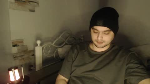 Snapshot of virgil____ chatting on March 4, 5:03 pm virgil____ online show from March 4, 5:03 pm