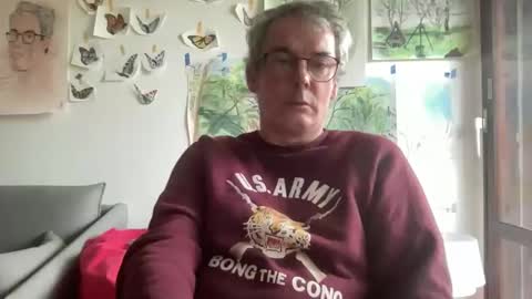 Snapshot of virgile75001 chatting on November 3, 2:40 pm virgile75001 online show from November 3, 2:40 pm