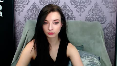 VirginLuna online show from April 30, 4:24 pm