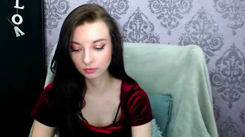 Snapshot of virgiluna chatting on May 10, 7:19 pm VirginLuna online show from May 10, 7:19 pm