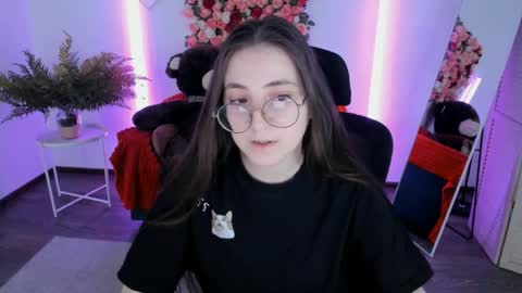 your love online show from May 23, 4:44 pm