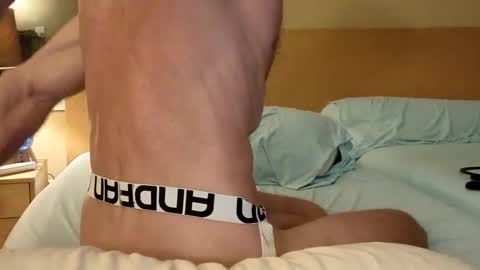 Snapshot of vislaxxx chatting on February 19, 4:08 am Pachinko De Gallo online show from February 19, 4:08 am