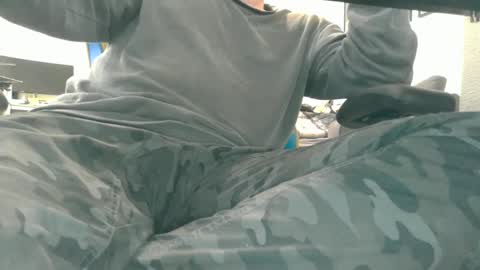 Snapshot of vitalbeach chatting on January 11, 7:05 pm vitalbeach online show from January 11, 7:05 pm