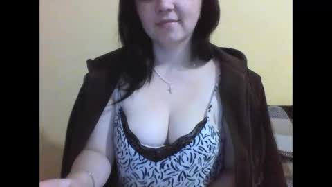 Snapshot of vitalina282128 chatting on February 1, 10:19 pm Vitalina282128 online show from February 1, 10:19 pm