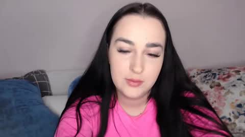 Vitalina online show from December 4, 1:31 pm