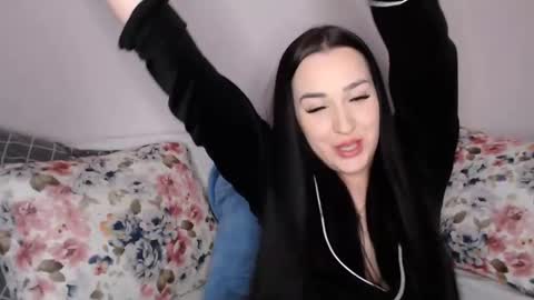 Vitalina online show from December 24, 12:33 pm