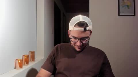 Vito Ferrer online show from November 3, 12:57 am