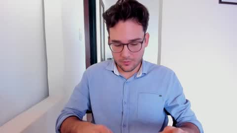 Vito Ferrer online show from November 8, 2:06 pm