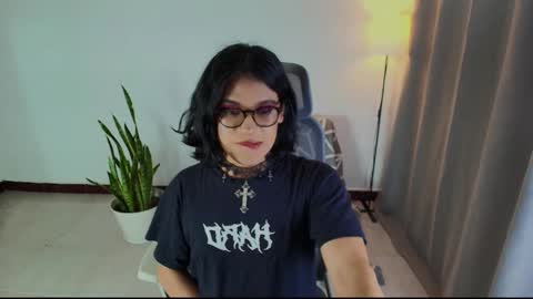 VittaaaPlease help me with your thumbs up its important  online show from January 15, 2:38 am