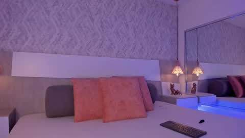 Vttoria online show from February 16, 1:51 pm