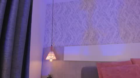 Snapshot of vittoria__rossi chatting on April 18, 7:58 pm Vttoria online show from April 18, 7:58 pm