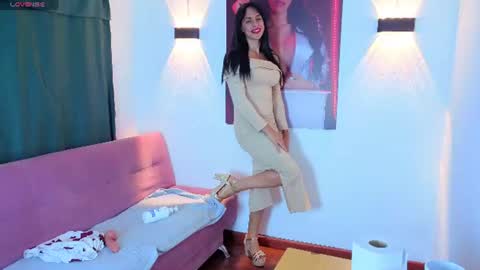 VITTORIA  online show from June 13, 12:52 am