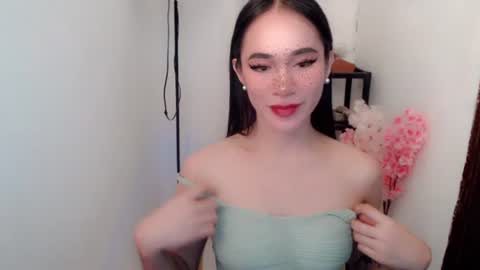 Snapshot of vivahotbabessandra chatting on June 25, 6:12 pm SANDRA GOING YOU online show from June 25, 6:12 pm