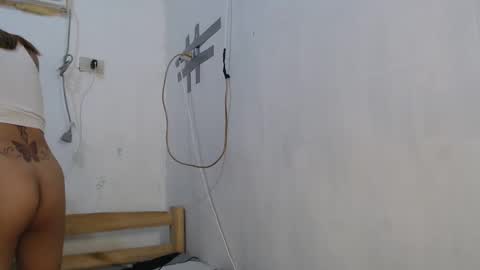 Snapshot of vivamaxgirls chatting on January 9, 9:59 am kim online show from January 9, 9:59 am