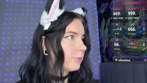 Vivi   online show from November 28, 6:16 am