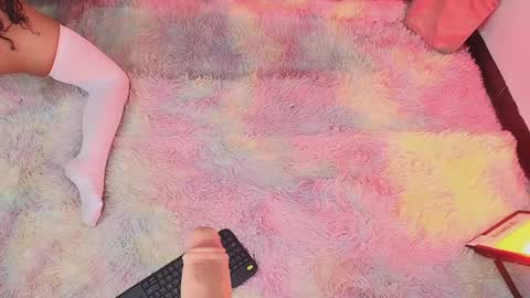 Vivi online show from January 5, 5:30 am