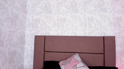 Vivi online show from May 30, 3:47 am