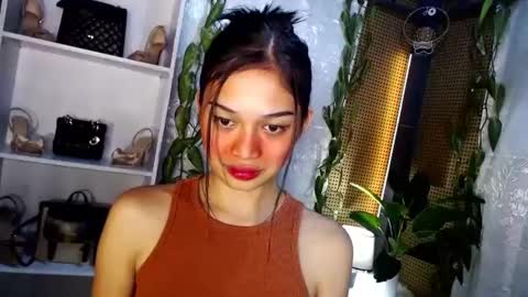 Snapshot of vivian_roberts chatting on January 7, 6:56 pm Vivian online show from January 7, 6:56 pm