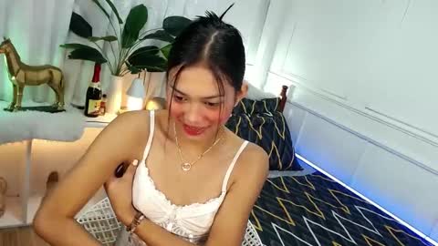 Snapshot of vivian_roberts chatting on March 5, 7:06 pm Vivian online show from March 5, 7:06 pm