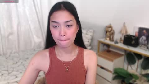 Snapshot of vivian_roberts chatting on January 9, 2:14 am Vivian online show from January 9, 2:14 am