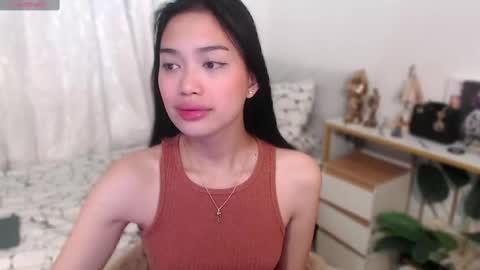 Snapshot of vivian_roberts chatting on January 12, 1:44 am Vivian online show from January 12, 1:44 am